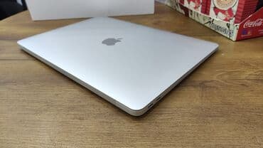 macbook m1 baku: Apple MacBook, 13.3 ", Apple M1, 256 GB — 6