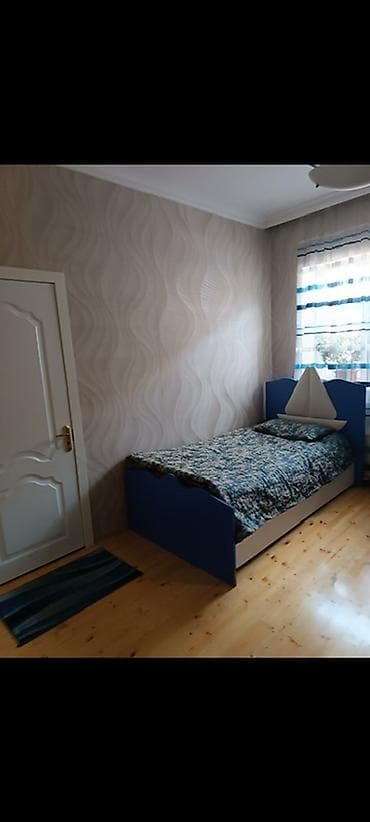 stul masa: Ramana savxoz 4 böyek otağ 2 sotun içində 2 hamam tolet əşyalar — 8