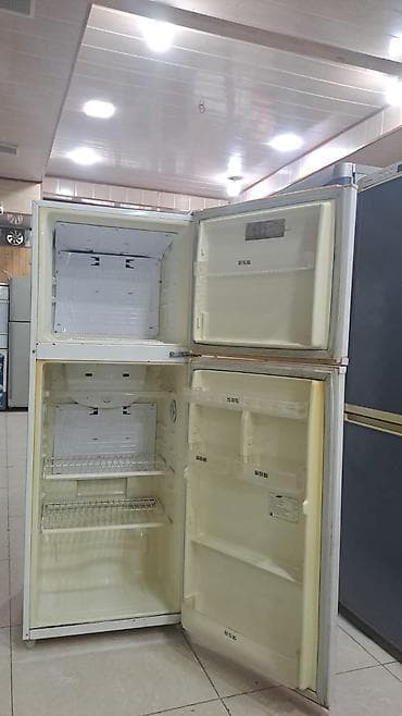 balaca ventilyator: 2 qapılı Soyuducu Satılır, rəng - Ağ — 2