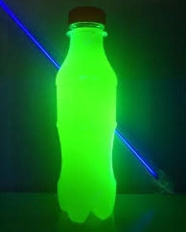 xurcun az: Fosfor Toz. Laka, akrilə,eboksidə qatlır. Qaranlıqda effekti superdi — 5