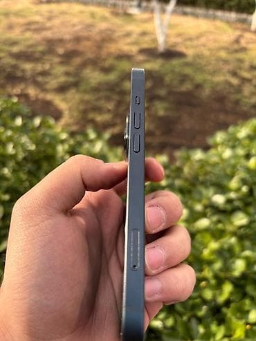 nokia 8800 yeni: IPhone 13, Qara, Face ID — 3