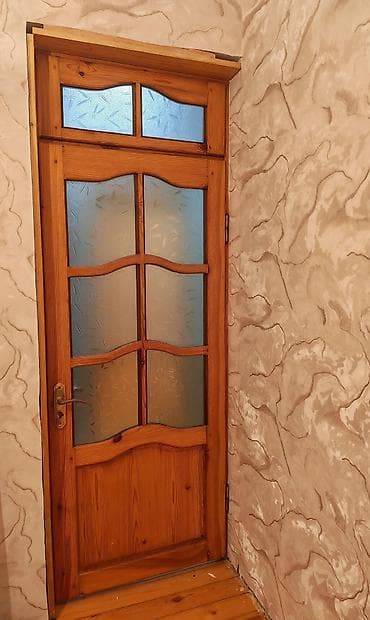 Taxta otaq qapısı – şüşəli dizayn - Material: təbii ağac (tam ağac