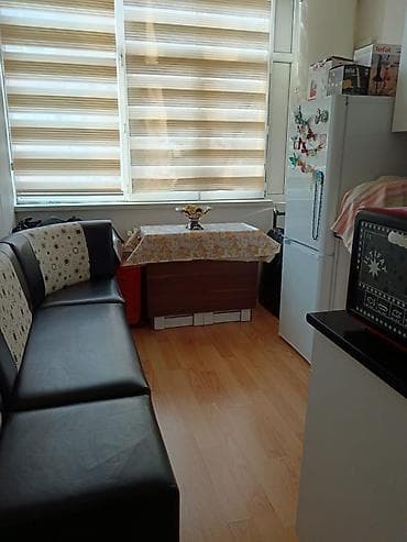 kiraye ehmedli: Kirayə verilir/studiya tipli məkan — mətbəx-studiya və sanitar qovşağı — 3