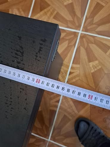 saloglu masalar: Saloglu firmasinin transformer masa ela veziyyetde eni 80sm uzunu — 2