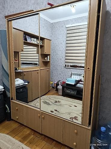 Dolab idial veziyyetde. 1.65 (e) × 40 (d) 2.10 (h) Qiymet 150 azn