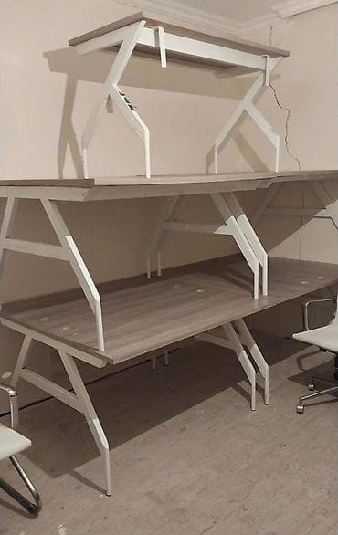 Ofis ucun masa 1.30 En uzun 1.30
1 ededi 70 azn 
Unvan Koruglu . Xumar