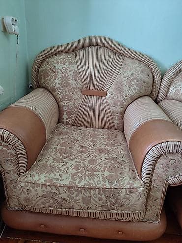 klassik divanlar: Klassik üslubda divan-kreslo dəsti - Tərkib: 3 yerlik divan + 2 ədəd — 3