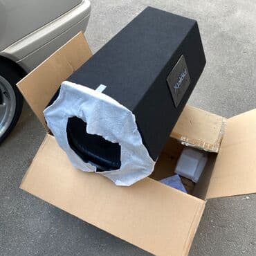 kalonka max: Sabvufer "Sony" Çox keyfiyətli basovikdi. Original Sony. 300W RMS — 4