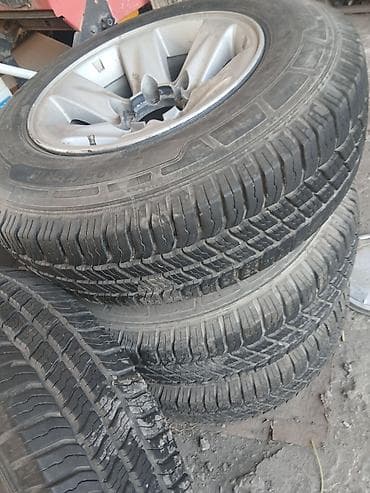 16 disklər: Məhsul: Michelin Agilis CrossClimate şinlər və yüngül lehimli disklər — 2