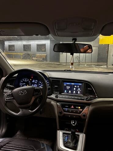 ferrari qiymeti: Hyundai Elantra: 2 l | 2015 il Sedan — 9