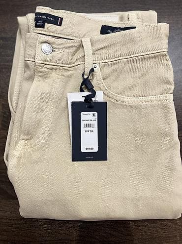 star slim qiyməti: Tommy hilfiger original jeanslar razmer ve qiymet uzerinde var (qiymet — 3