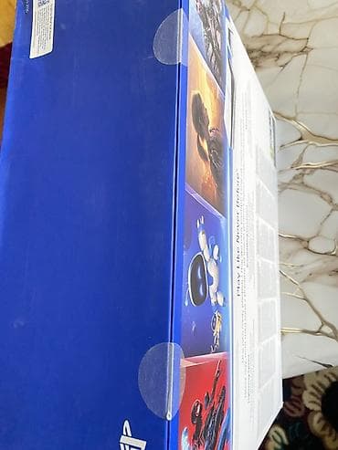продаётся ноутбук запечатанный абсолютно новый привозной из америки: Playstation 5 slim 1TB Birkartla alınb (16.04.26) ci tarixdə pakofkadr — 2