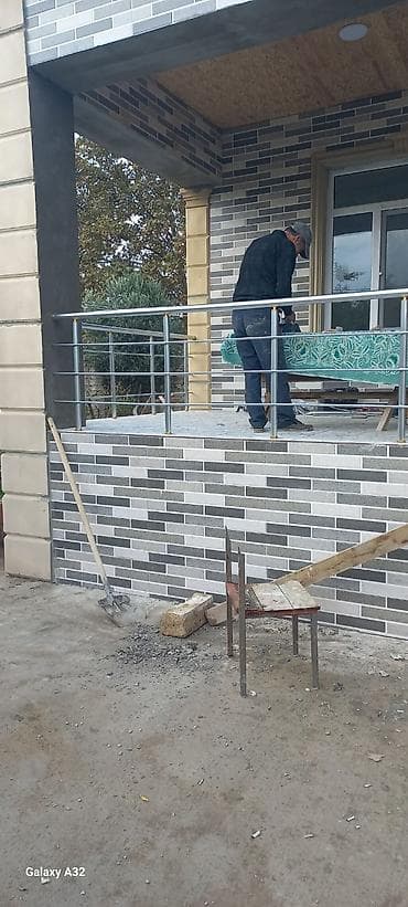 Balkon məhəccəri, Paslanmaz polad