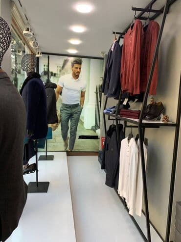 сдаётся кафе в аренду: Obyekt icarəyə verilir. Hazır biznes isə satilir, mağaza 3 ildir — 4