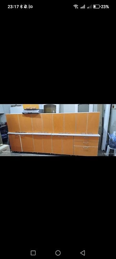 Endirim olundu.Metbex mebeli satilir 350azn.Olcu 4 metr.Uzerinde — 1