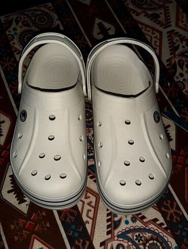 tibb xalatlari: Türkiyə istehsalı Crocs. Tibb işçiləri,kafe və restoranların — 2