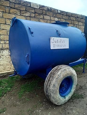 yan guzgu s: Satışda: iki təkərli qoşqu tipli metal sisterna (su/mazut/yanacaq və — 1
