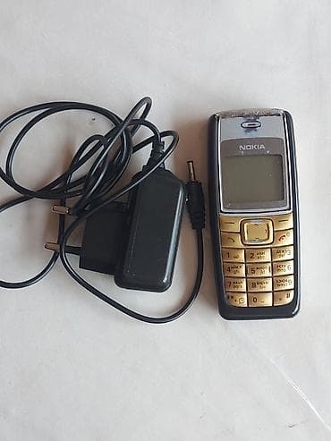 nokia e 52: Nokia 256 GB, rəng - Qızılı, Düyməli — 1