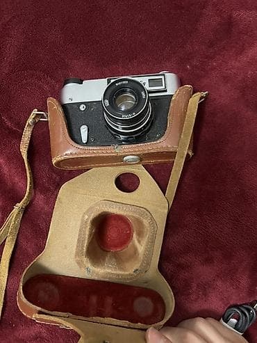 MİR-5B (Мир-5В) film fotoaparatı - 35 mm lent üçün tam mexaniki — 5