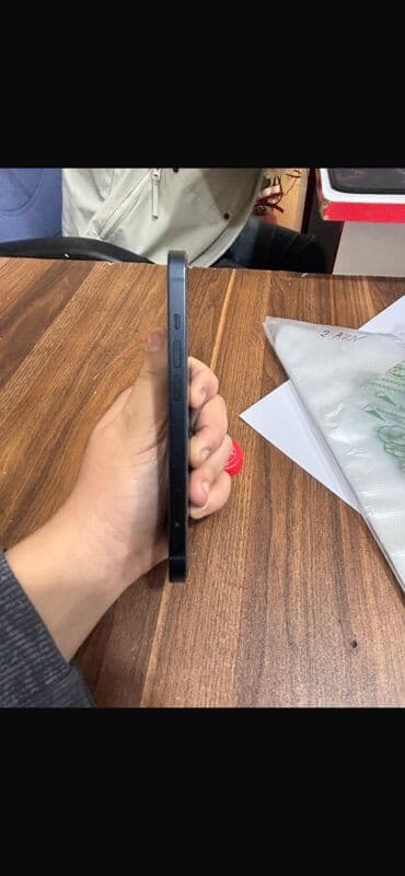 iphone adaptör başlığı: IPhone 13, Qara, Face ID — 3