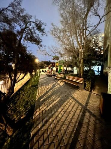 kohne gunesli: Bakı, Yeni Günəşli Massiv D, 2 otaqlı, Köhnə tikili, 60 kv. m — 17