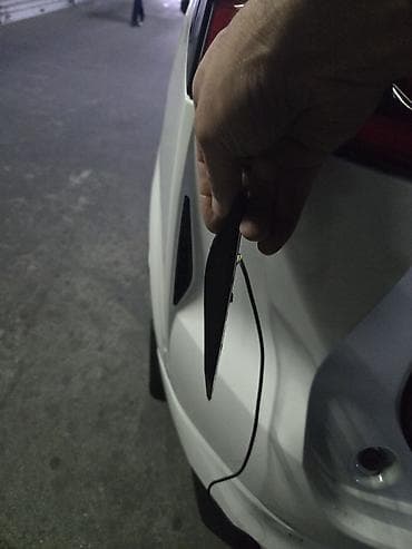 hella rally 2000: Məhsul: Avtomobil üçün aksesuarlar dəsti. Uni--Z ücün işıglı logo -120 — 5