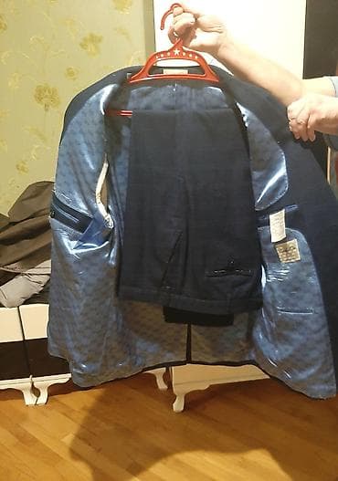 Digər kişi geyimləri: Castello d’Oro kişi kostyumu – Made in Italy - Rəng: tünd göy, xırda — 3