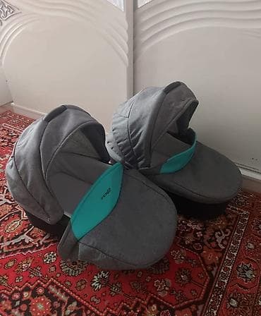 Əkizlər üçün araba, Yaş: <1 ay