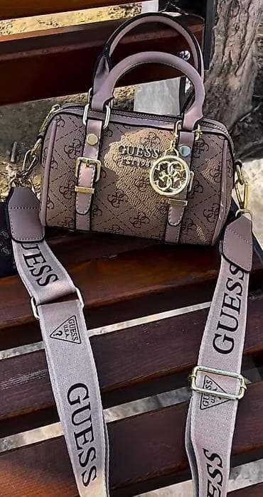 krasofka qiz ucun: GUESS dəst: qadın üçün çanta + idman ayaqqabısı - Dizayn: markanın — 4