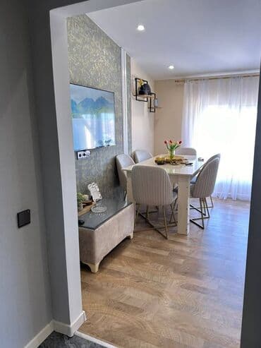 срочно продам квартиру в баку: Пос. Карачухур, 3 комнаты, Новостройка, м. Нефтчиляр, 72 м² — 2