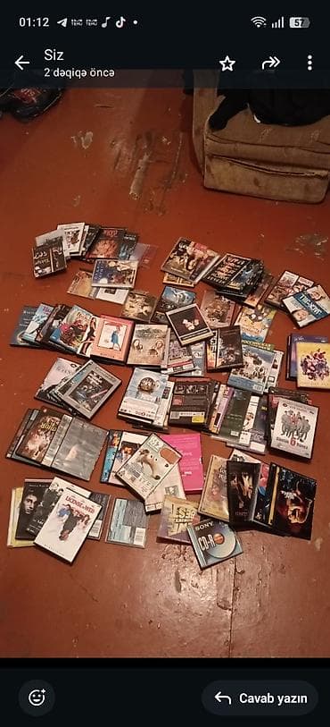 dvd r disk: Filmlər və musiqilər üçün DVD/CD disklərinin kolleksiyası - Müxtəlif — 1