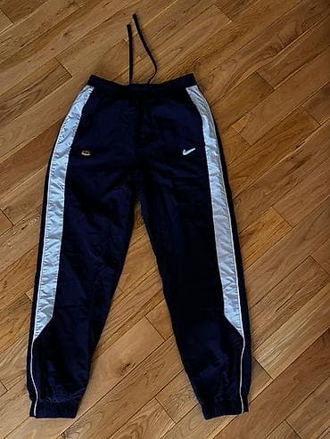 TN Nike idman şalvarı - Rəng: tünd göy, yanlarda gümüşü/açıq boz lalafo.az -da TN Nike idman şalvarı - Rəng: tünd göy, yanlarda gümüşü/açıq boz