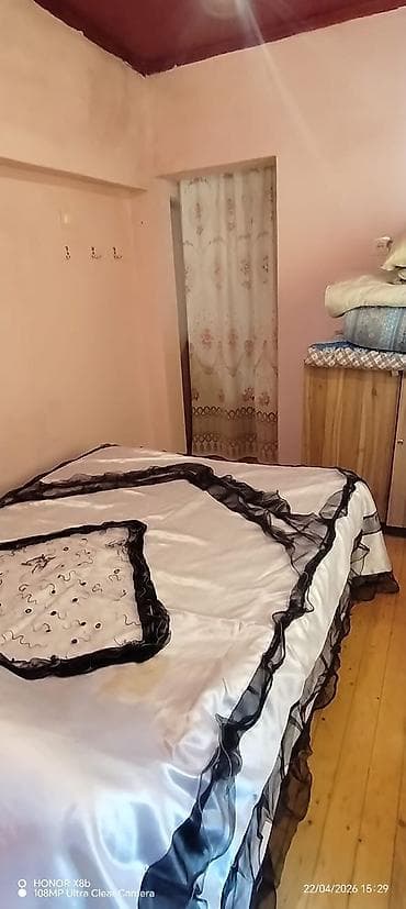 berde ev: Badamdar 3 massiv Araz Marketin Yaninda 2 otag addelni heyet evi — 2