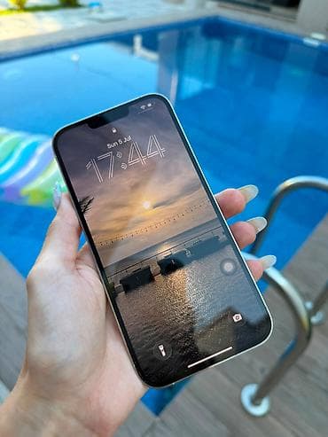 mac pro: IPhone 13 Pro Max, 256 GB, White Titanium, Face ID — 1