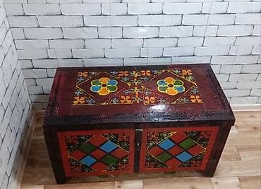 bir balaca sandiqca: Endirim edirik.1960 cı illərin malıdır.Rəngarəng naxışlarla bəzədilmiş — 2