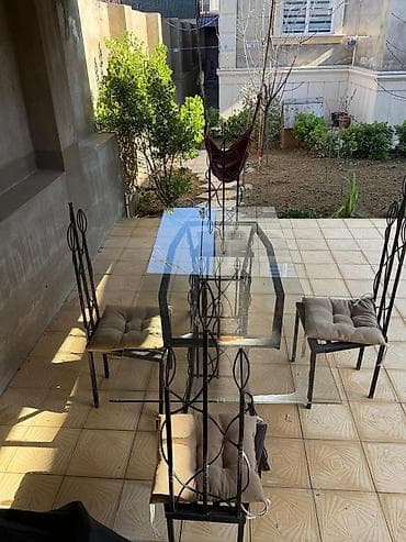 yeni il celengleri: Balkon üçün, Açılmayan, Dördbucaq masa, 4 stul — 2