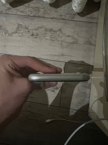 iphone 7puls: IPhone 11, 64 GB, Ağ, Face ID — 9