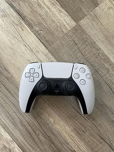 ikinci el printer: PS5 slim 1TB Disk versiya.Az istifadə olunub Tam ideal — 9