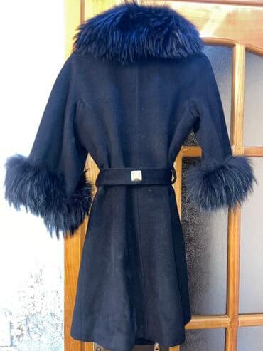 kəsilmiş əl şəkilləri: Kaşmir palto. 36-38 ölçü. Çox keyfiyyətlidir. 1-2 dəfə geyinilib — 9