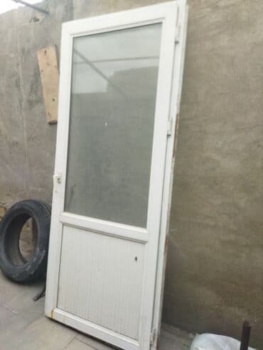 plasik qapi: İşlənmiş Plastik qapı 90x205 sm Ünvandan götürmə — 2