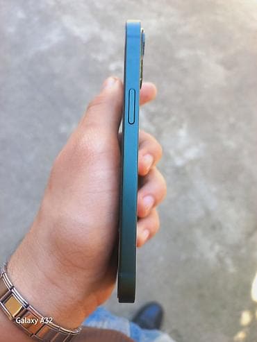 honor 8a ekran: IPhone 13, 128 GB, Yaşıl, Barmaq izi, Face ID — 5