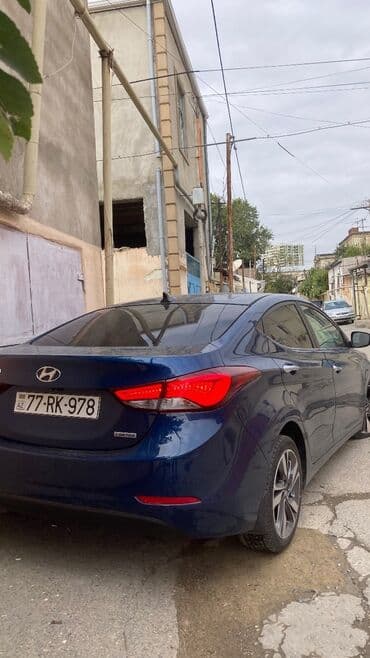 kia seed 2014: Hyundai Elantra: 1.8 l | 2015 il — 3