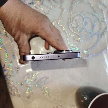 ayfon15 pro: Poco M6 Pro, rəng - Bənövşəyi, Sensor — 6