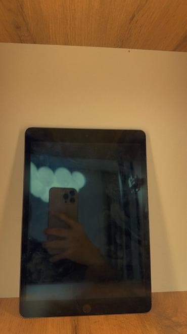 ipad 9 ikinci el: İşlənmiş Apple iPad 9 (2021), 9,7", 64 GB, Ödənişli çatdırılma — 2