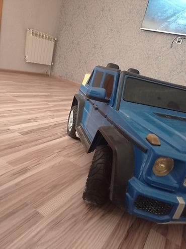 Uşaq üçün elektrik maşınları: Uşaqlar üçün akkumulyatorlu mini avtomobil, Mercedes G-Class üslubunda — 1