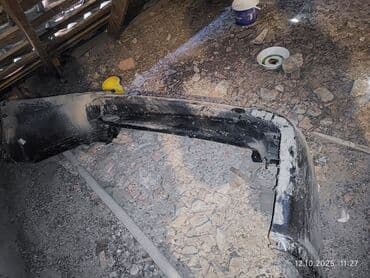 w202 on bufer: Arxa, HYUNDAİ — 5