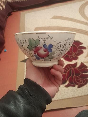 Porcelan qab – Kuznetsov (Кузнецов) istehsalı - Material: nazik ağ lalafo.az -da Porcelan qab – Kuznetsov (Кузнецов) istehsalı - Material: nazik ağ