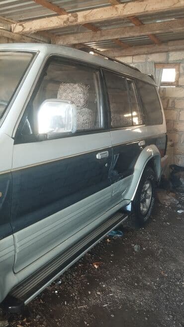 646 mator: Mitsubishi Pajero: 2.8 l | Ofrouder/SUV — 6