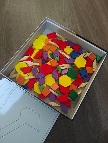 Taxta rəngli fiqurlar dəsti – mozaika və qurma oyunu Məzmun: -