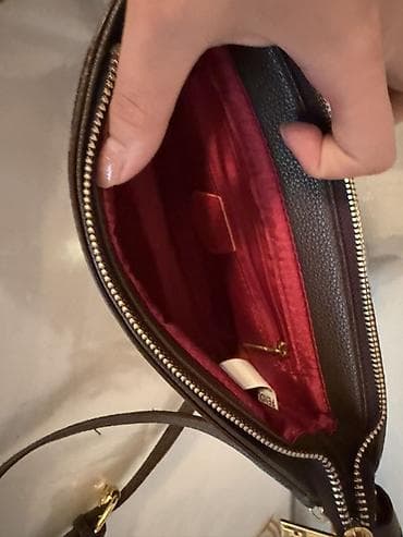 Çiyin çantası, Fendi — 2